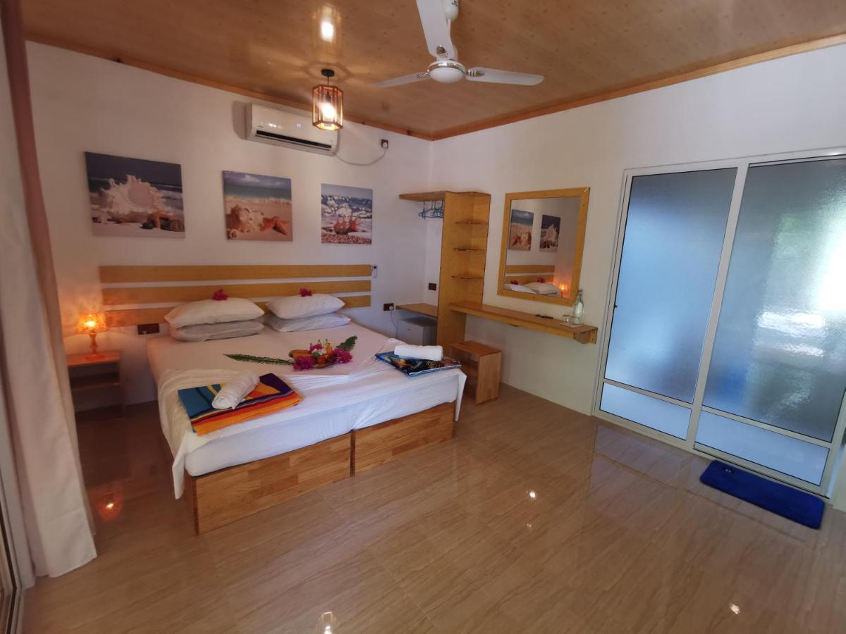 Blue Water Thoddoo Inn Экстерьер фото