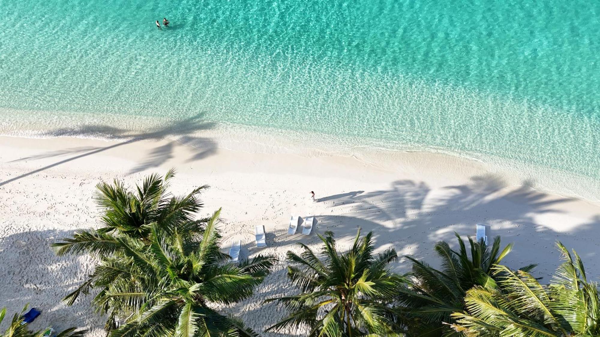Blue Water Thoddoo Inn Экстерьер фото