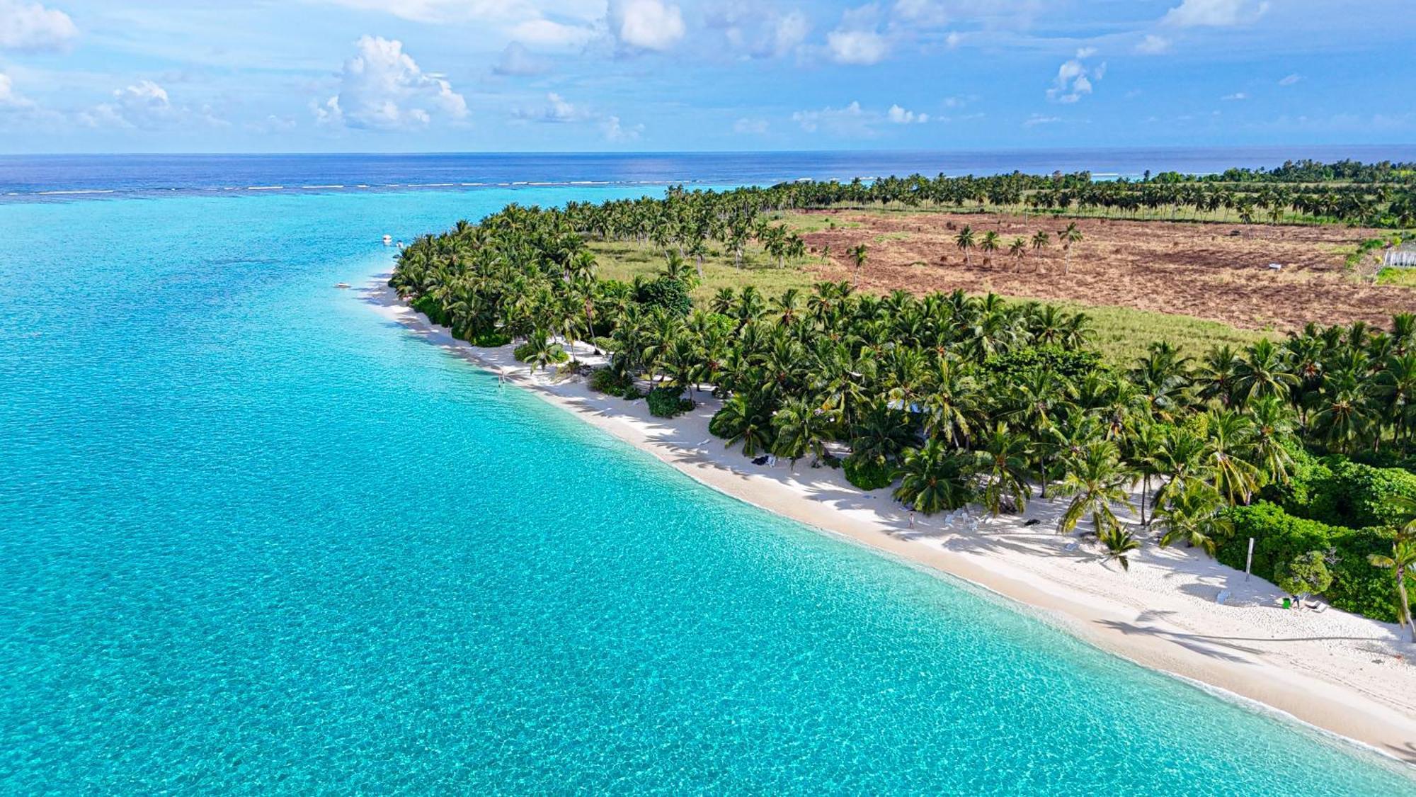Blue Water Thoddoo Inn Экстерьер фото