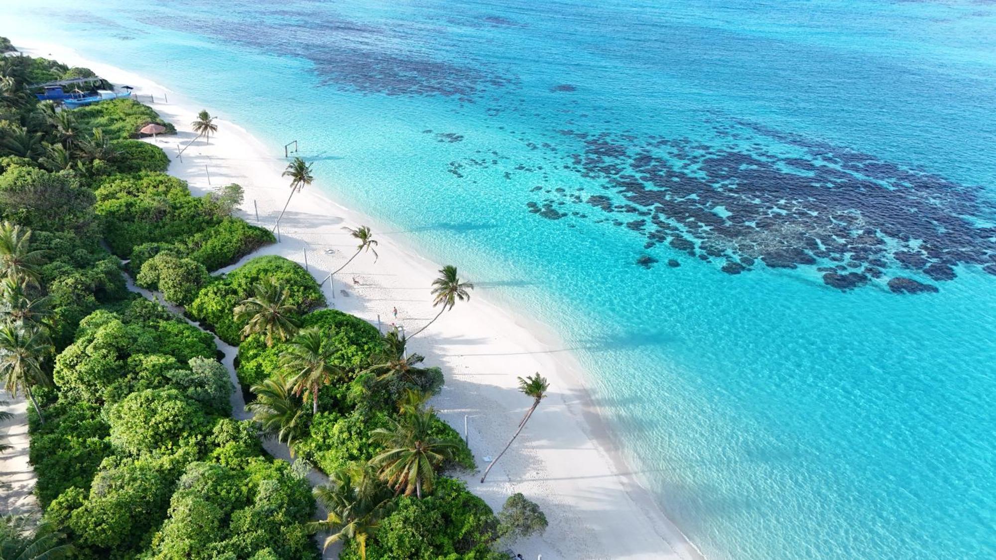 Blue Water Thoddoo Inn Экстерьер фото