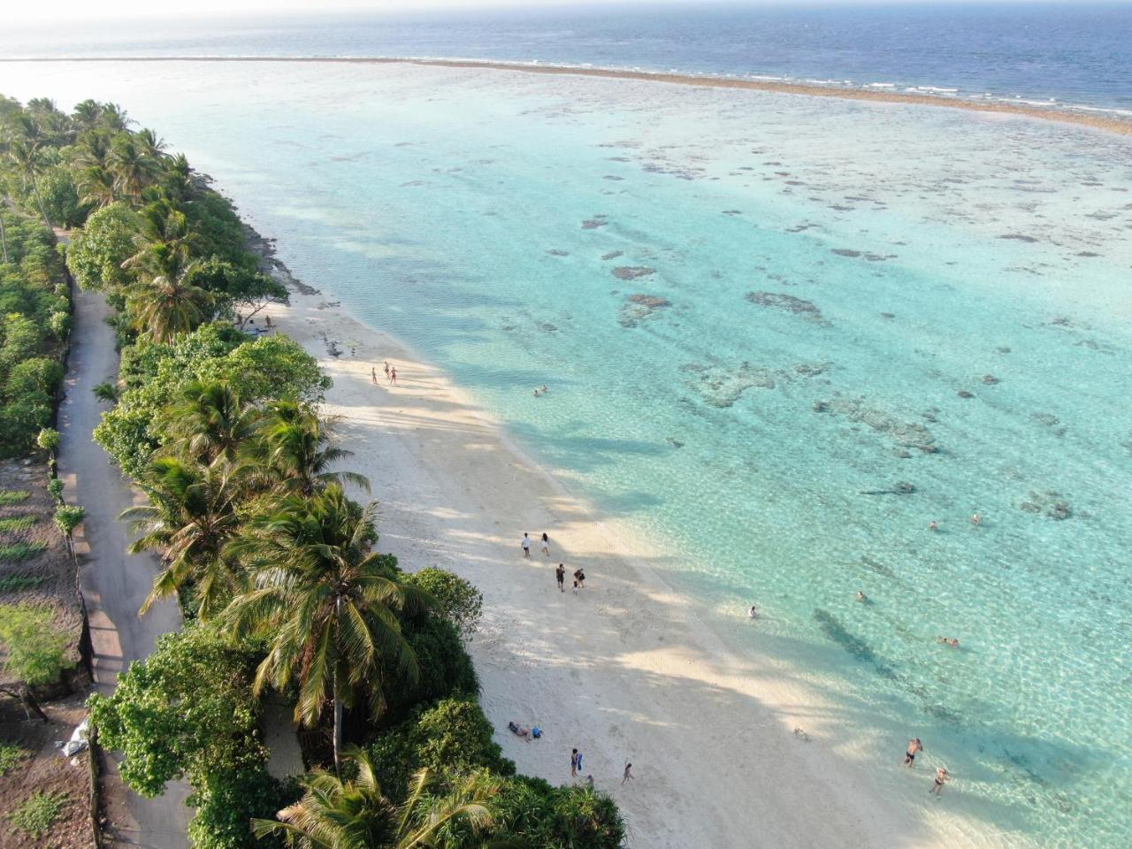 Blue Water Thoddoo Inn Экстерьер фото